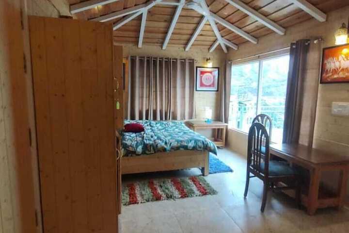 Room 2 of 19
