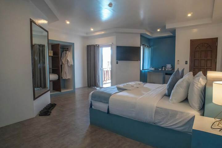 Room 28 of 120