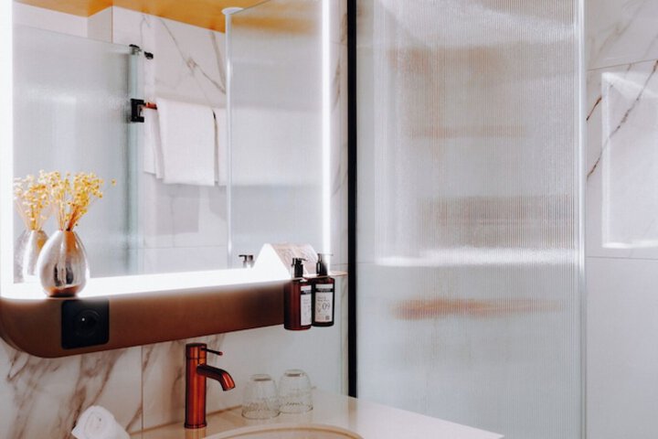 Bath Interior