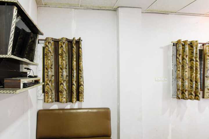 Room 22 of 46
