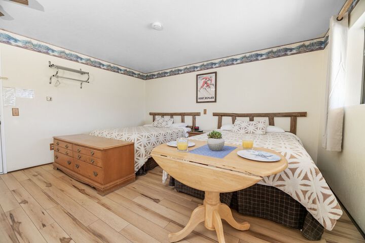 Standard 2 Queen Beds Garden View Balcony (10 of 86)