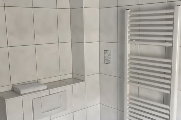 Room 42 of 84