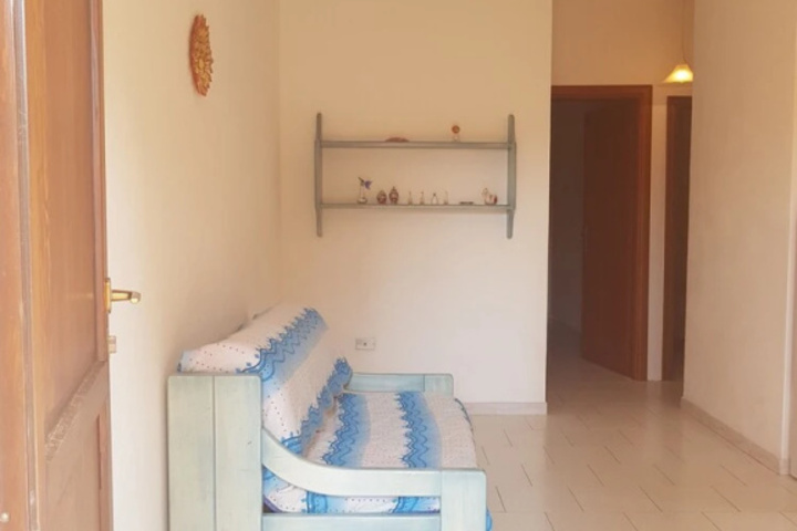 Room 10 of 19