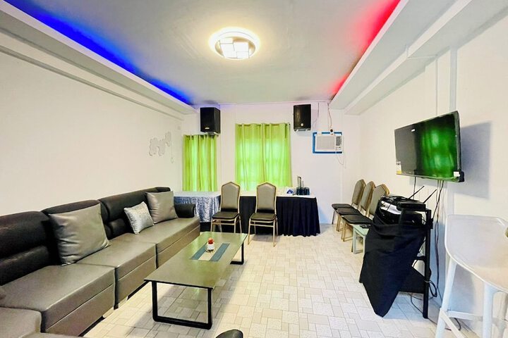 Room 87 of 188