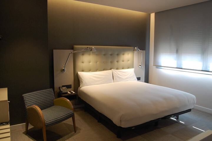 Room 20 of 50