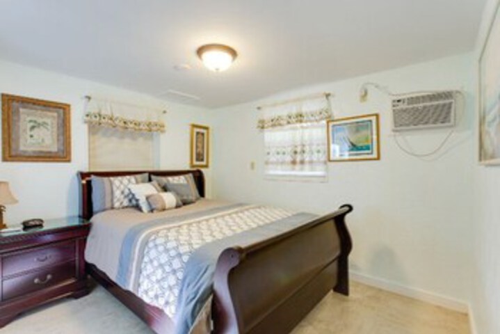 Room 27 of 27