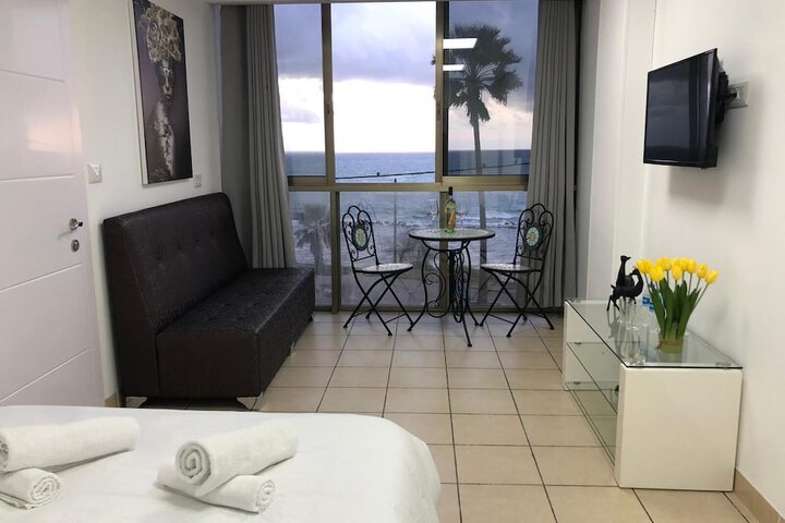 Room 88 of 140
