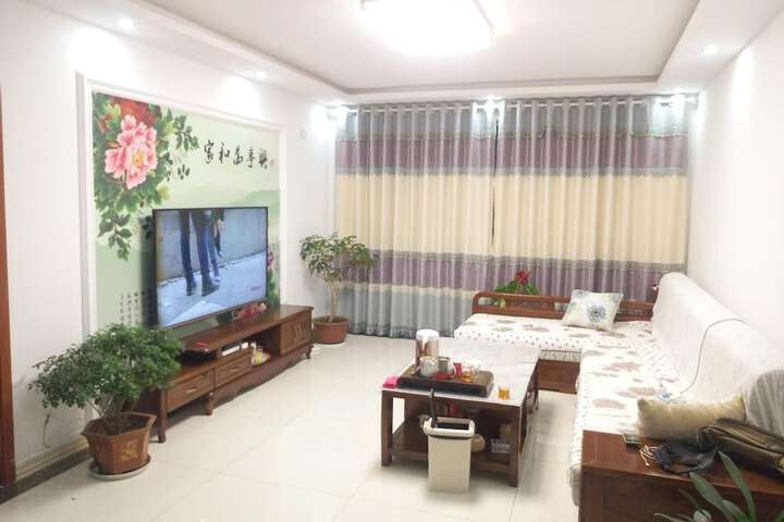 Room 27 of 45