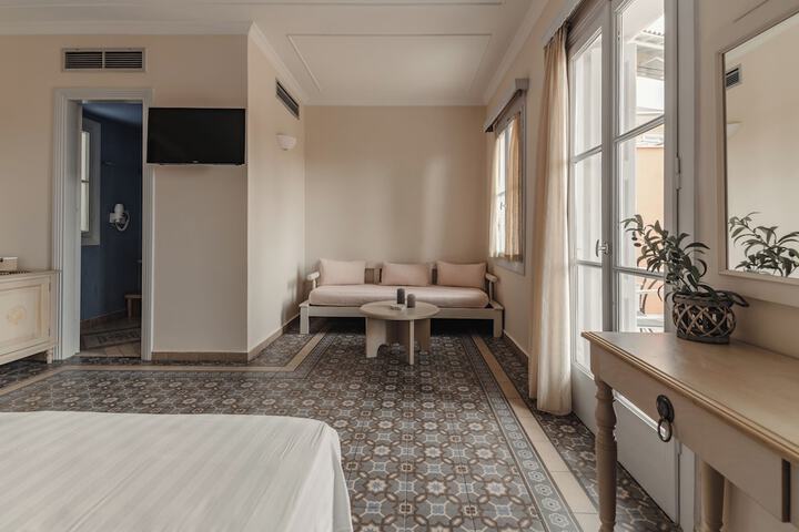 Room 51 of 238