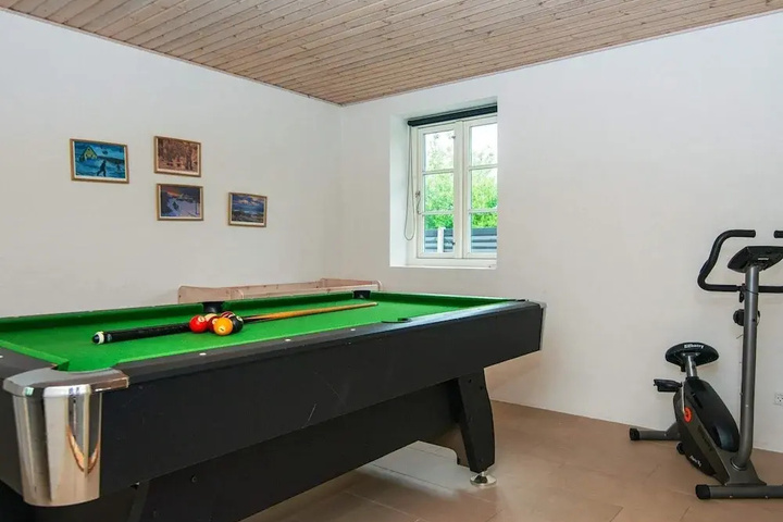 12 Person Holiday Home in Ulfborg