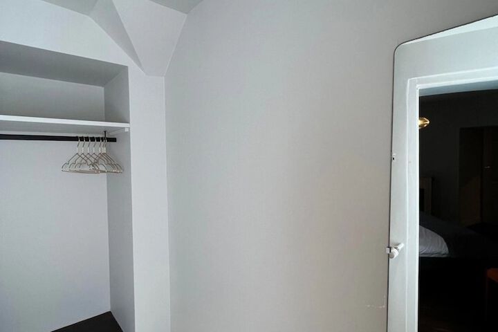 Room 34 of 56