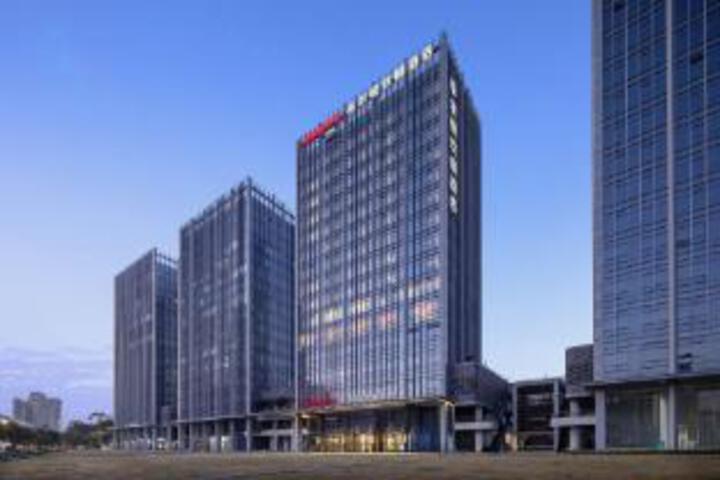 Photo of Hilton Garden Inn Shenzhen Longhua Dalang Commercial Center
