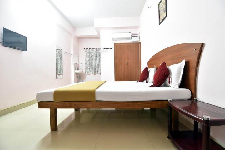Room 19 of 53