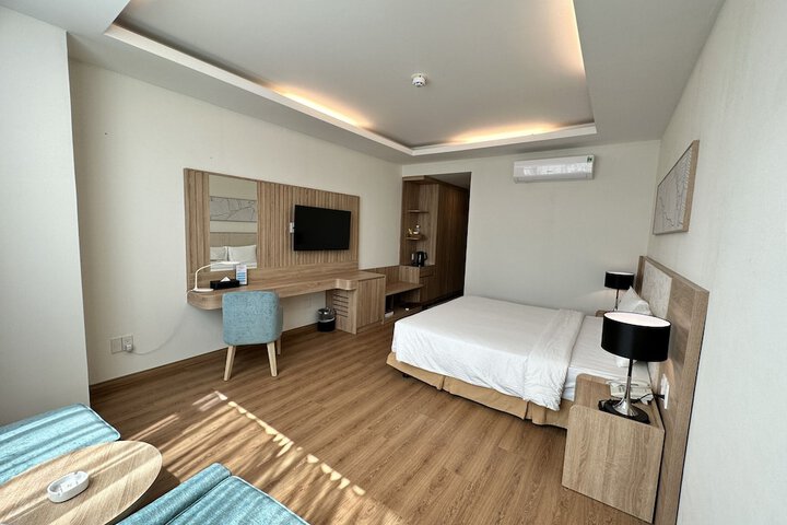 Room 12 of 71