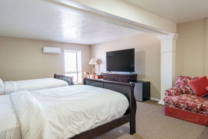 Room 42 of 113