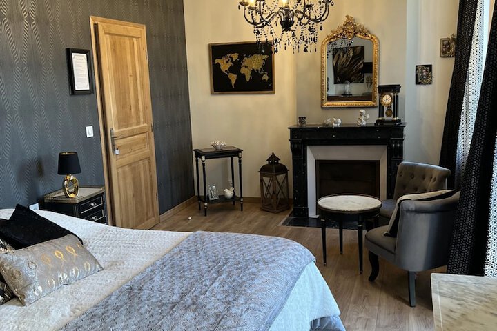 Room 17 of 45