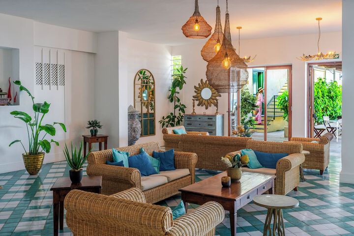Hotel Lobby