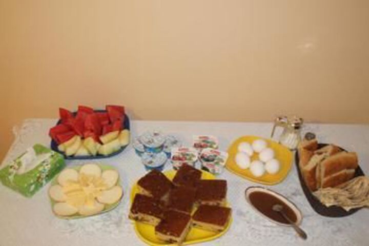 Breakfast/Coffee Service 8 of 36