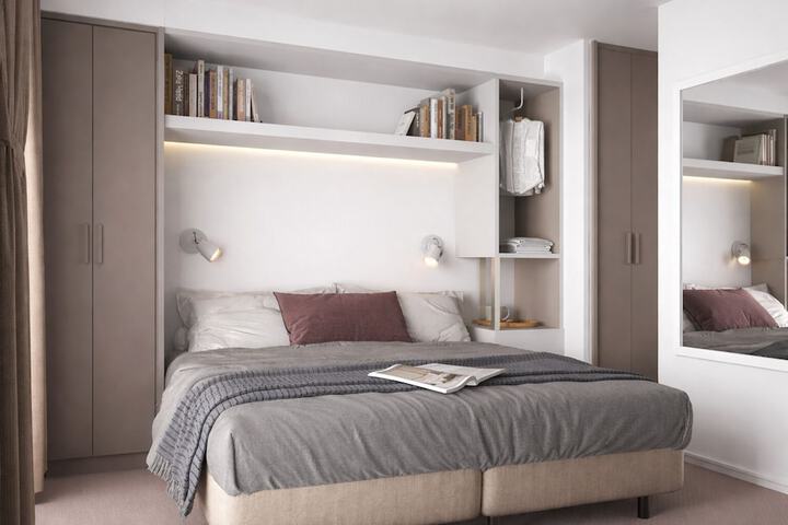 Room 25 of 108