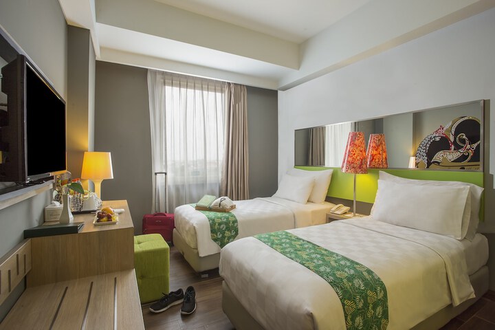 Room 4 of 19