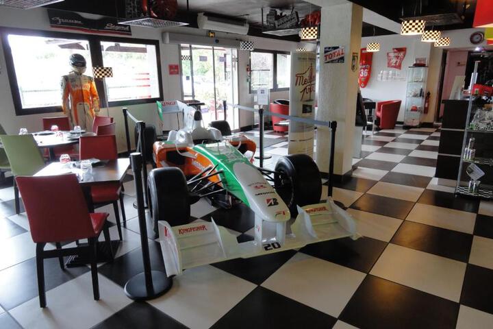 Photo 23