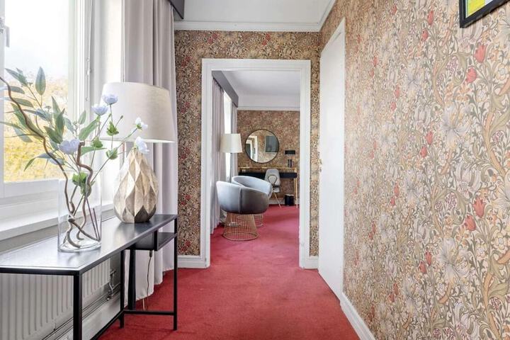 Room 18 of 57