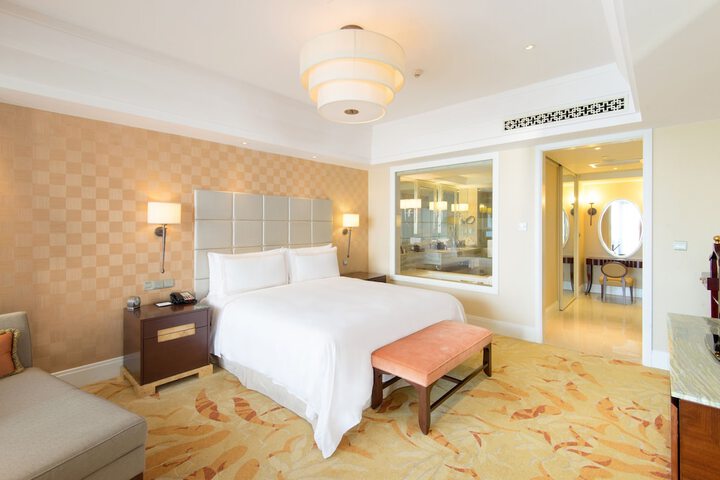 Room 21 of 129