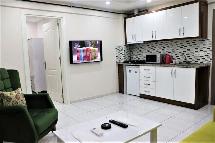 Room 14 of 16