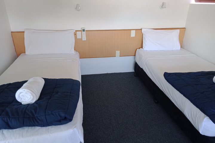 Room 9 of 72