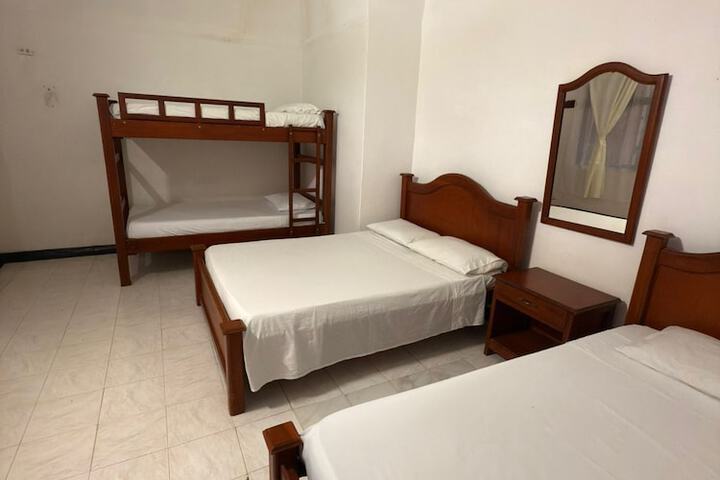 Room 5 of 14