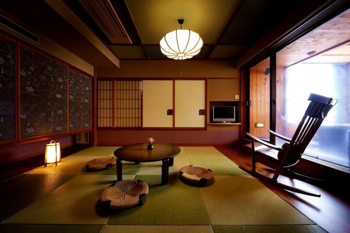 Room 16 of 101