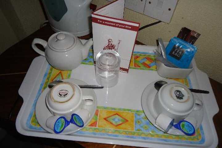 Breakfast/Coffee Service 21 of 41