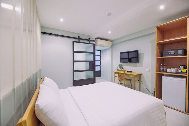 Room 28 of 71