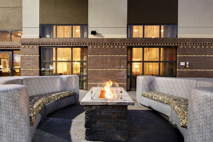 Terrace/Patio 48 of 50