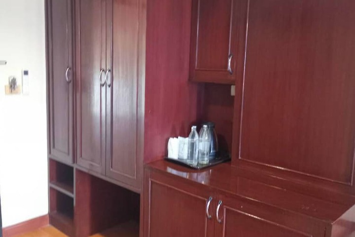 Wardrobe