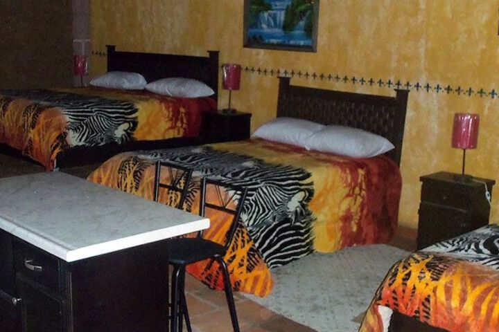 Room 3 of 81
