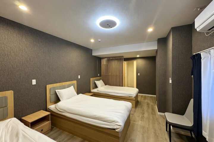 Room 19 of 68