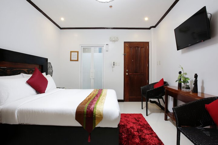 Room 6 of 42