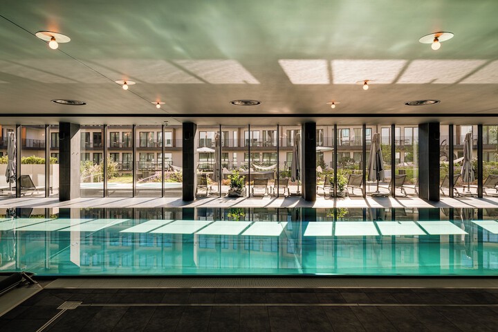 Pool 67 of 153