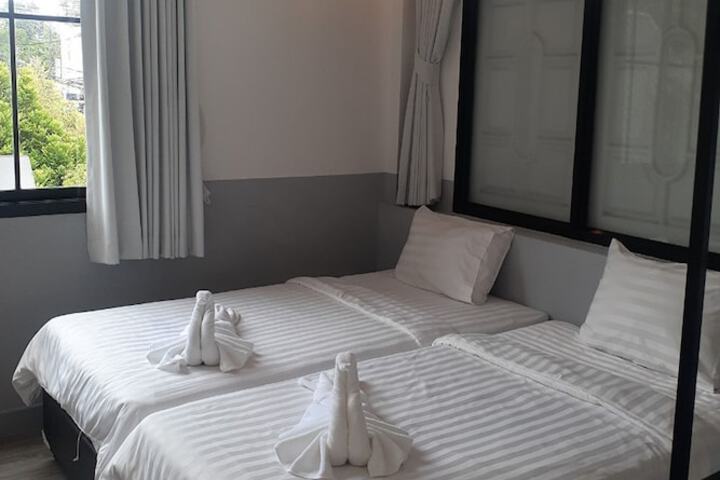 Room 40 of 117