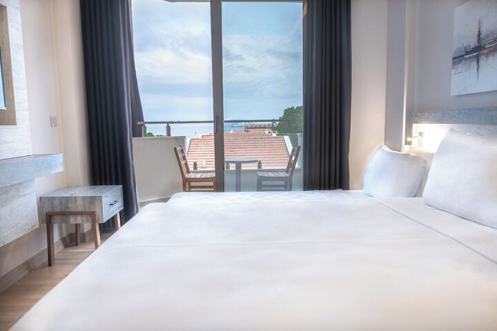Room 56 of 169