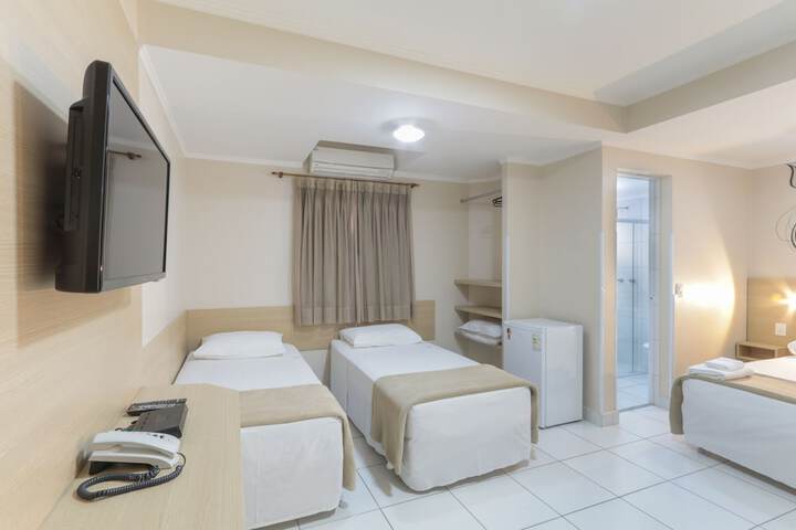 Room 16 of 43