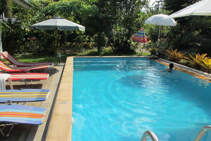 Hotel with Pool