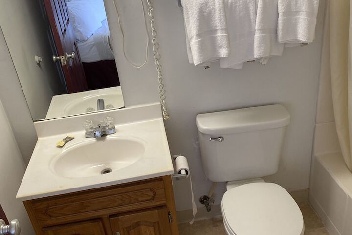 Room 45 of 72