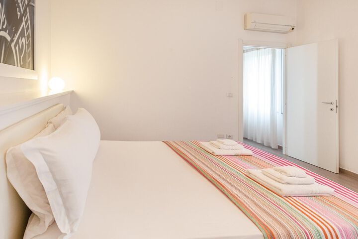 Room 15 of 20
