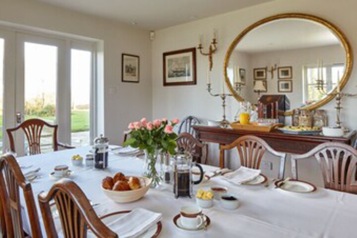 Breakfast/Coffee Service 4 of 22