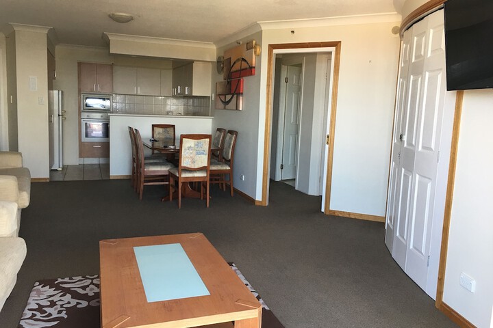 Room 13 of 29