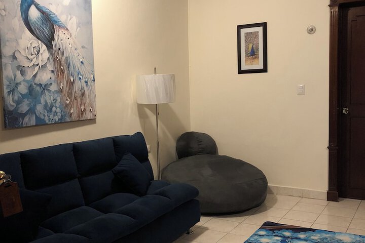 Room 53 of 170