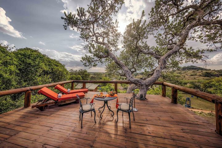 Sundeck 36 of 46