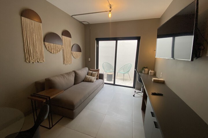 Room 60 of 94